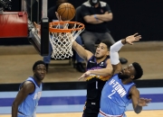 掘金三巨头联手，命运悬念得分突破，雄鹿冲击季后赛！